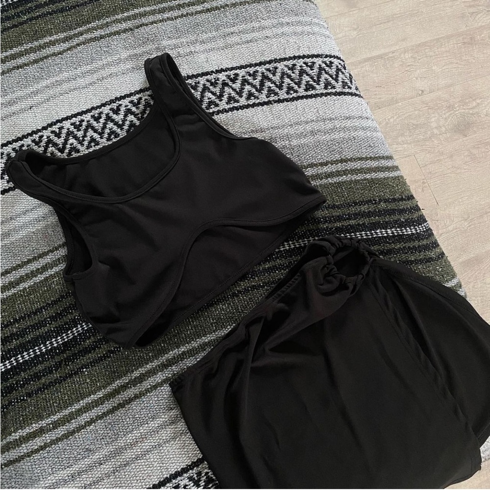 2 piece set
